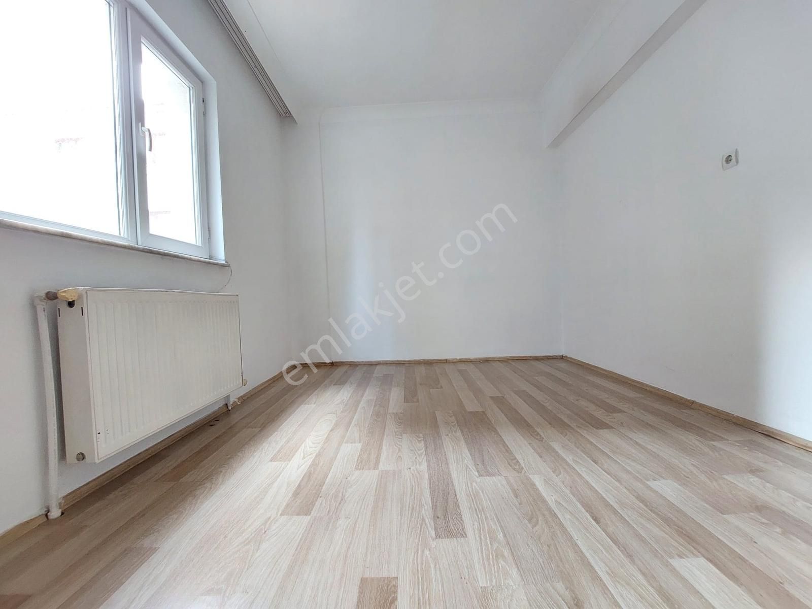 30 Ağustos Mah De Satılık 2+1 Yüksek Giriş Geniş Ön Cephe Daire - Görsel 31