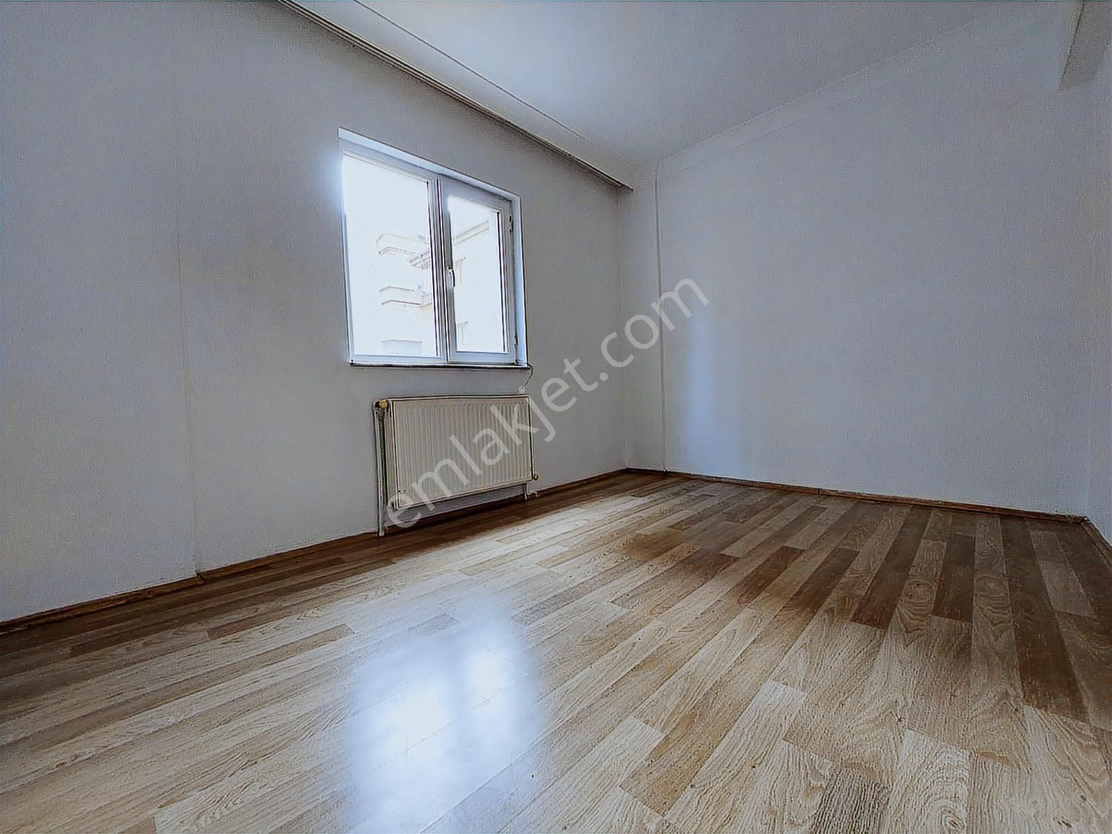 30 Ağustos Mah De Satılık 2+1 Yüksek Giriş Geniş Ön Cephe Daire - Görsel 33