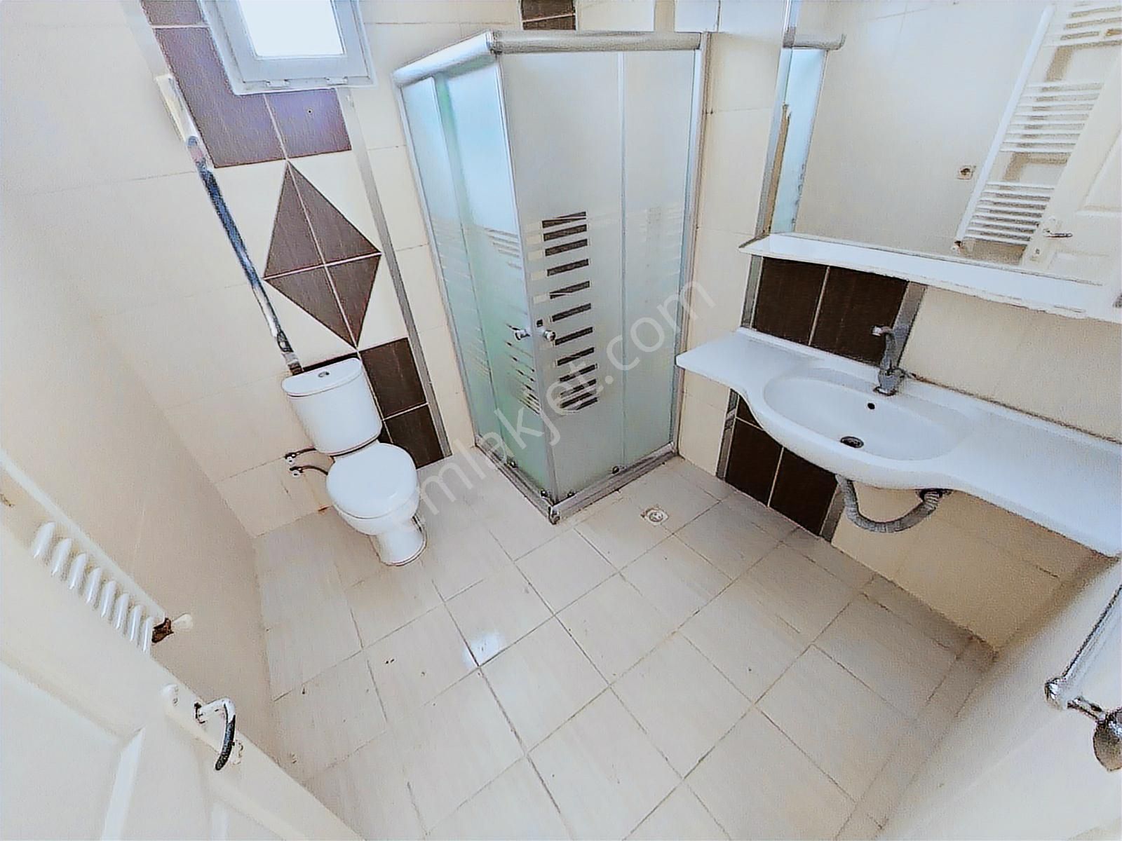 30 Ağustos Mah De Satılık 2+1 Yüksek Giriş Geniş Ön Cephe Daire - Görsel 28