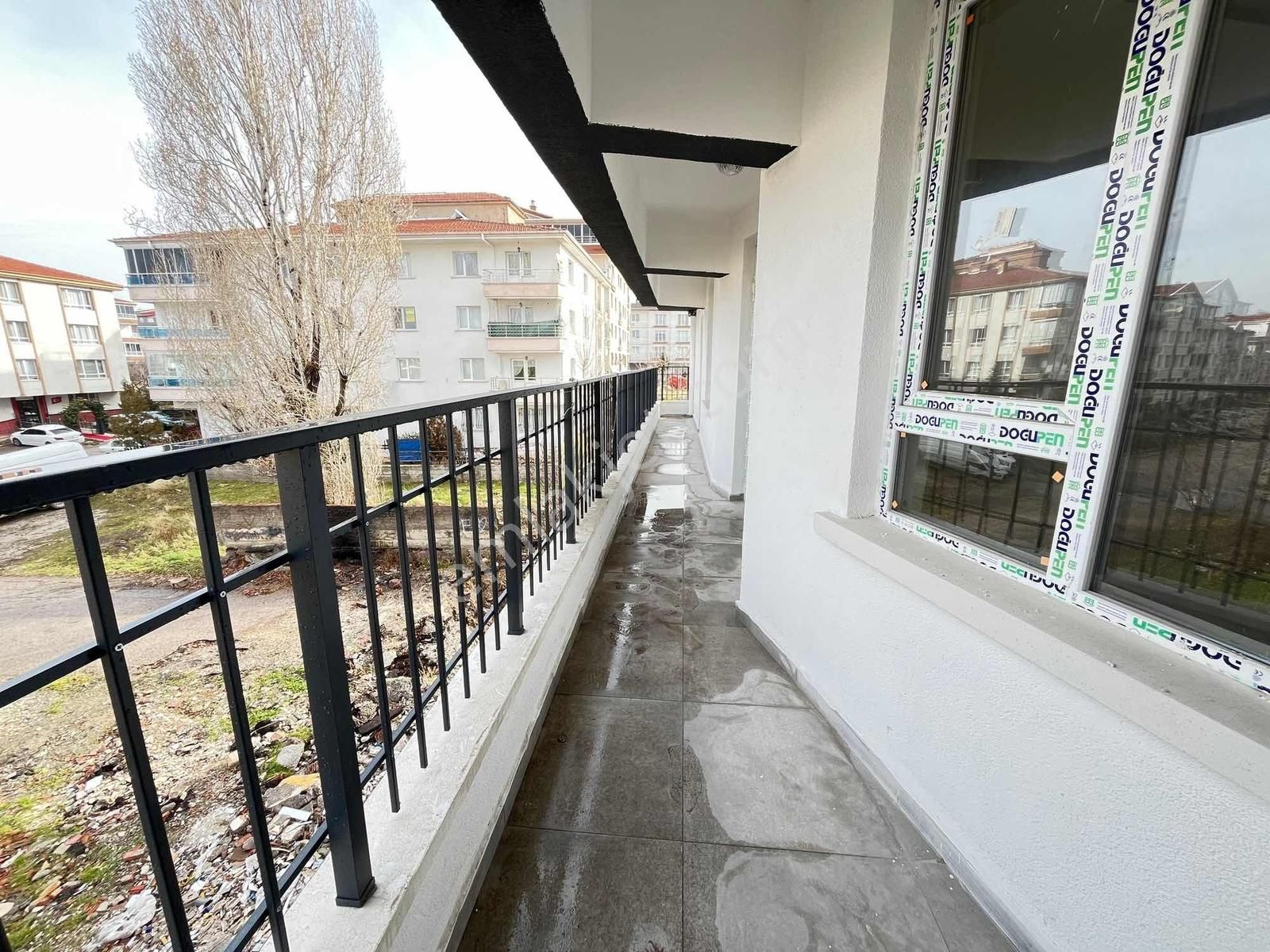 Özmar Market Yakını 3+1 110 M2 3.katta Güney Cephe Fırsat Daire - Görsel 6