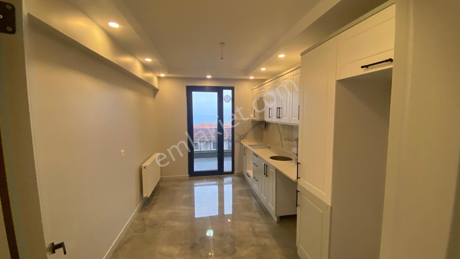 Ak Auto Gayrimenkul'den Atatürk Mah Full Deniz Manzaralı Satılık 3+1 Daire - Görsel 2