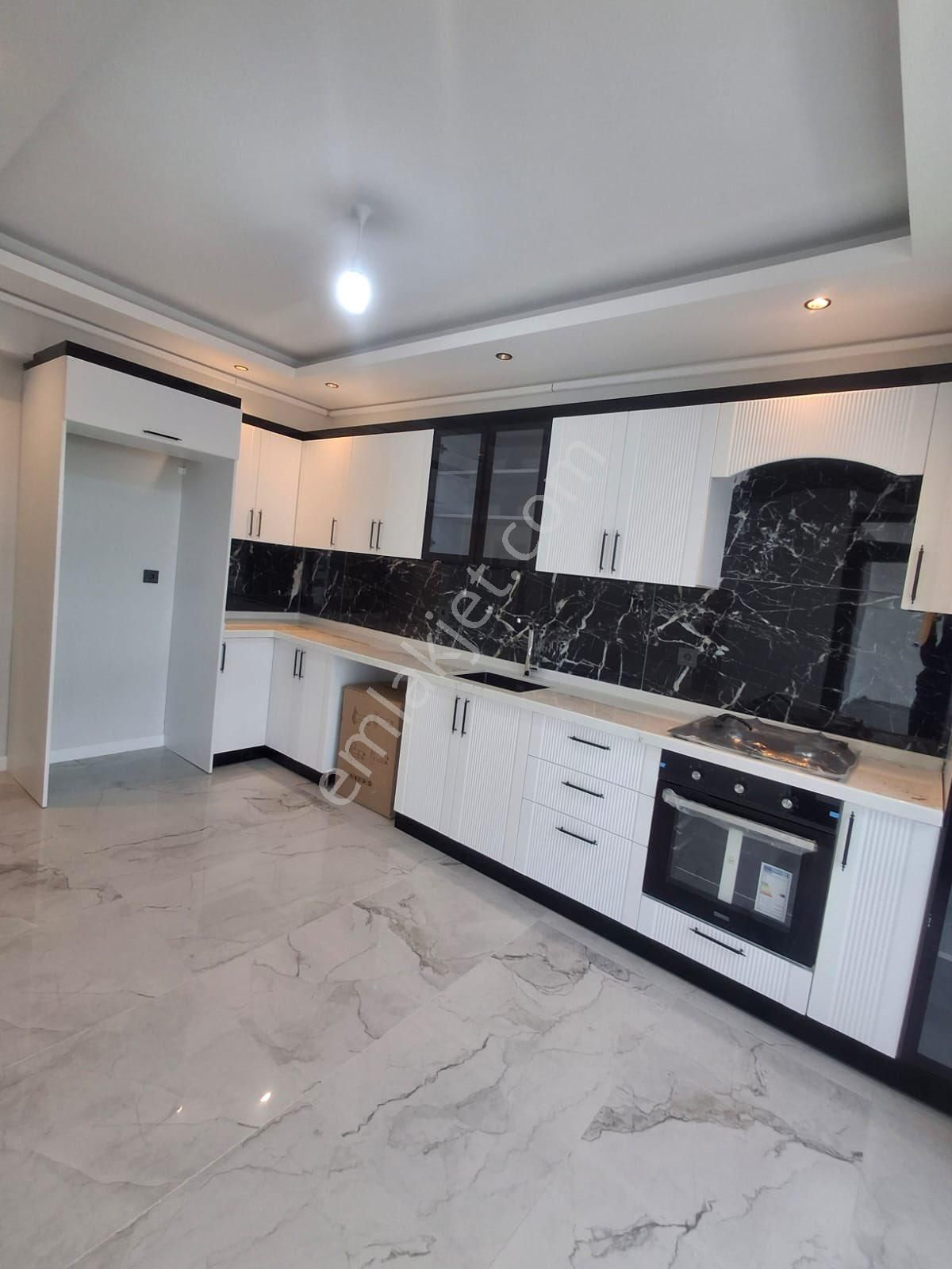 Çanakkale Karacaören’de Site İçinde Lüks 3+1 Satılık Daire