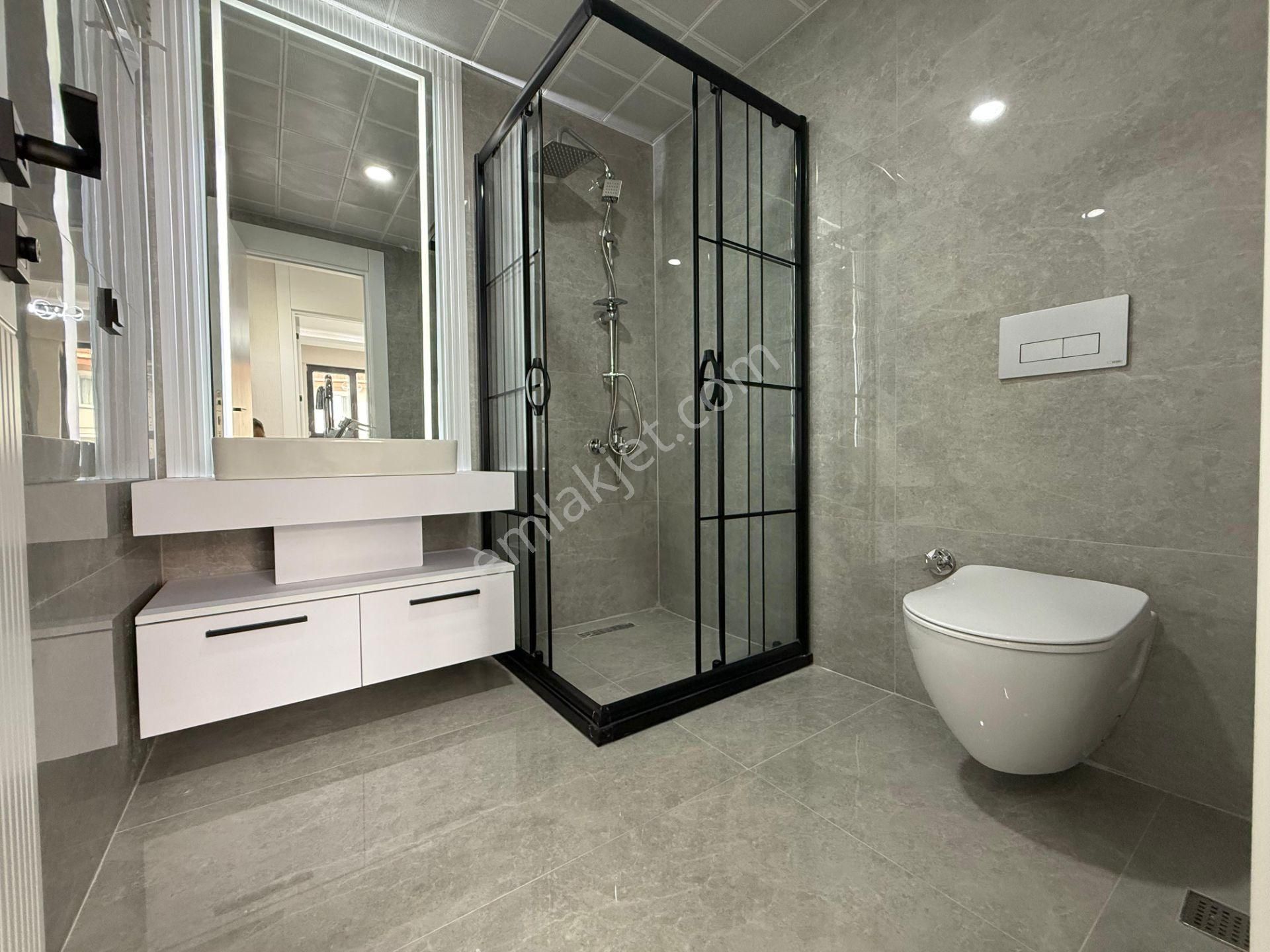 Pursaklar Mehmet Zengin Emlak'tan Teras Balkonlu Çift Banyolu 7.kat 4+1 Ultra Lüks Sitede - Görsel 24