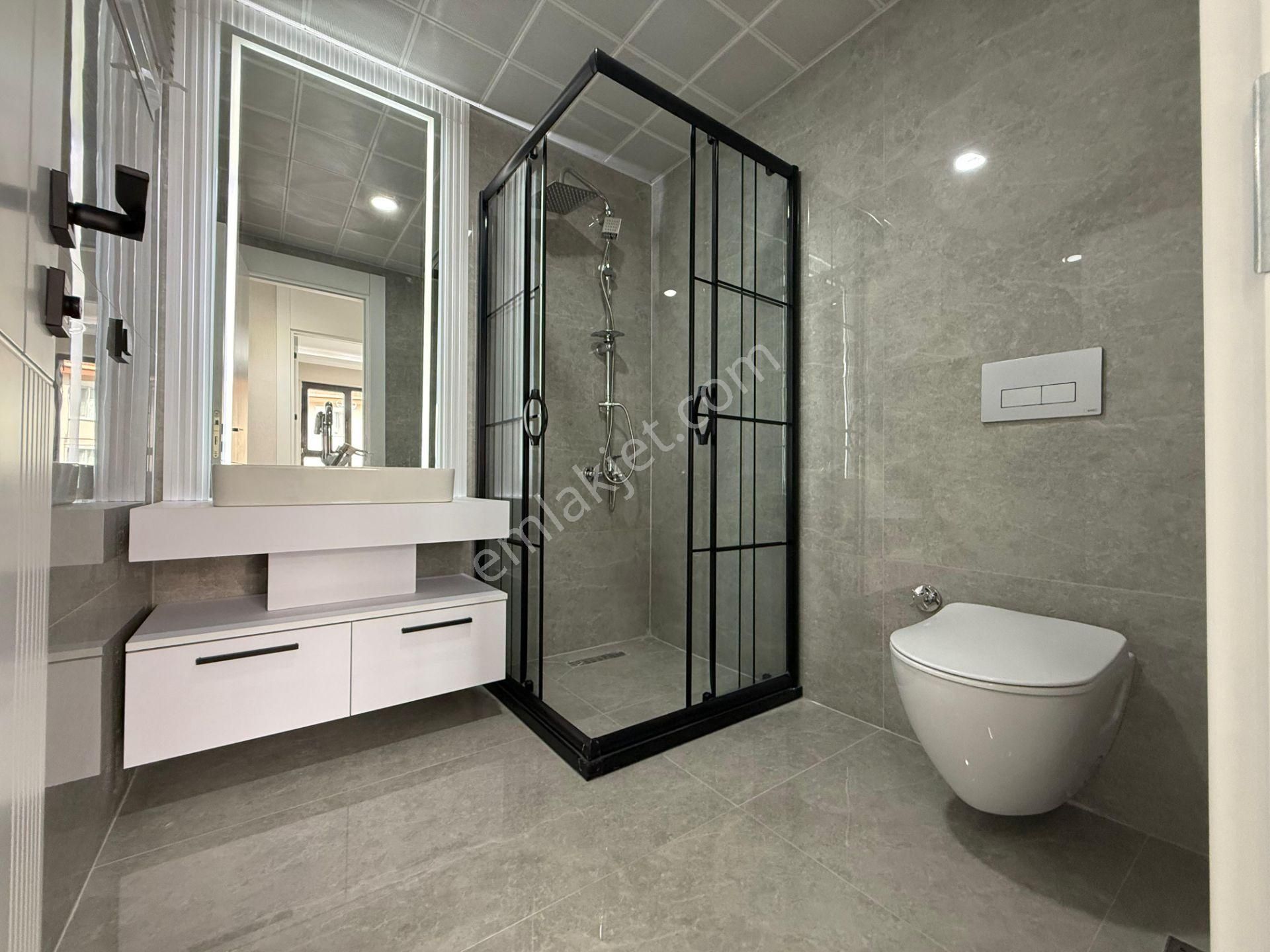 Pursaklar Mehmet Zengin Emlak'tan Teras Balkonlu Çift Banyolu 7.kat 4+1 Ultra Lüks Sitede - Görsel 37