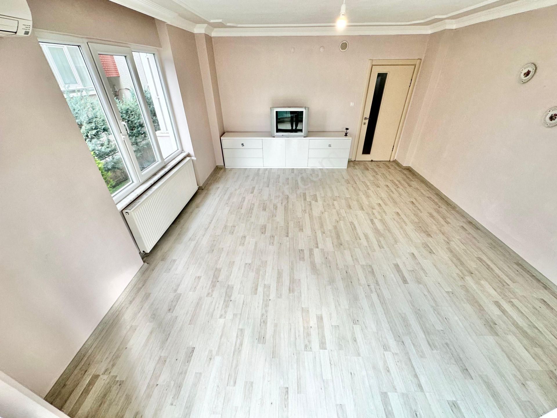 ꧁ay Emlaktan꧂akçay'da Müstakil Tadında Ön Cephe Ebeveyn Banyolu 3 Adet Balkonlu Satılık 3+1 Daire - Görsel 12