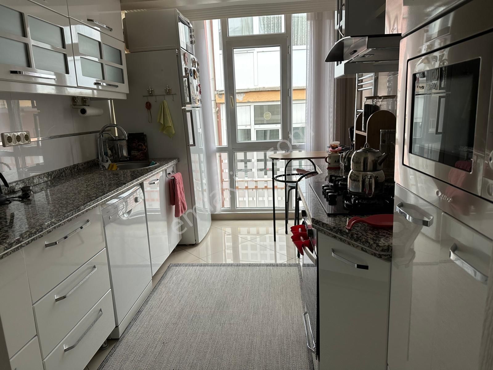 Görkem'den 3+1 120 M2 Bağımsız Kombili Ön Katta Mantolamalı Cadde Paralelinde - Görsel 3