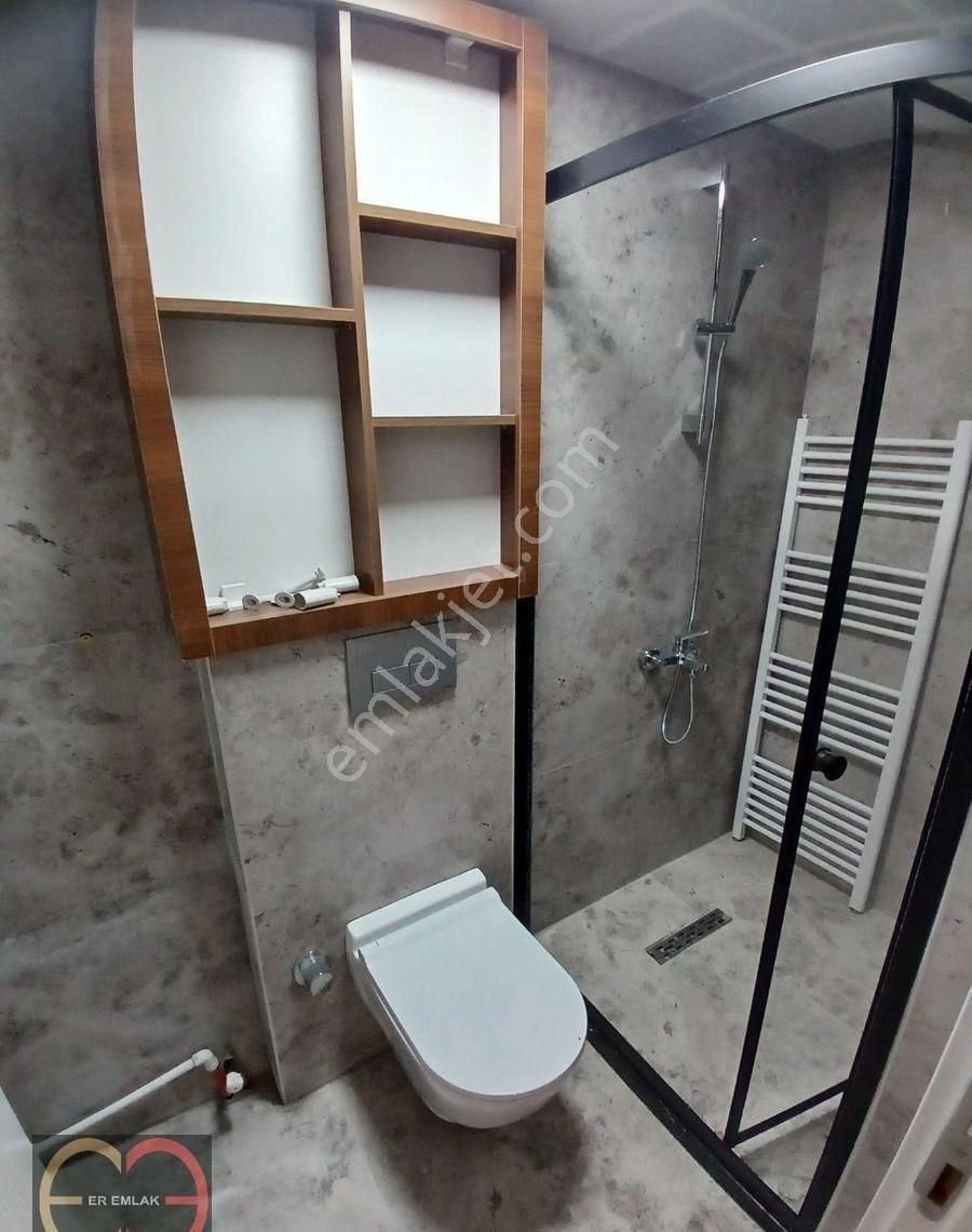Bahçelievler Katta Giyinme Odalı Sıfır 4+1 Süper Lüx Daire - Görsel 21