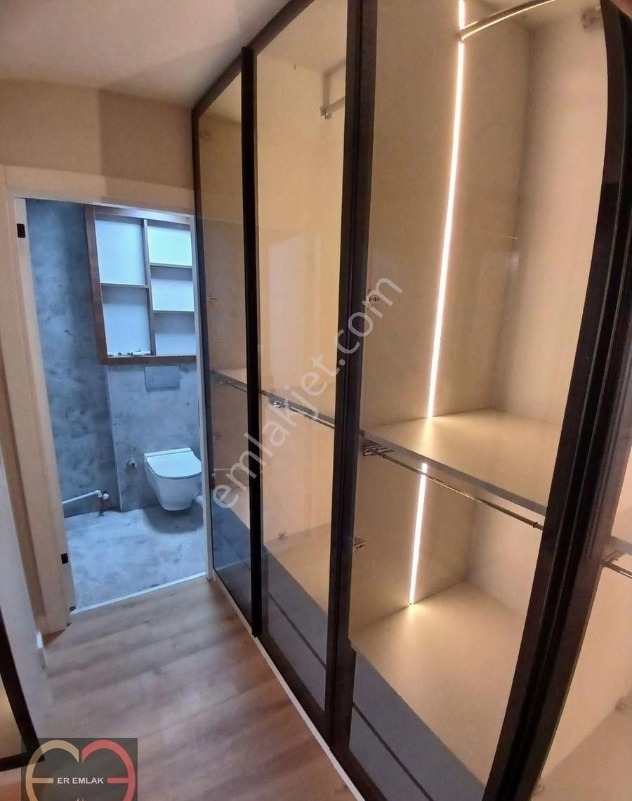 Bahçelievler Katta Giyinme Odalı Sıfır 4+1 Süper Lüx Daire - Görsel 9