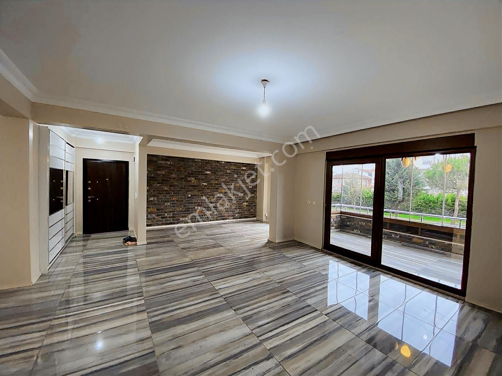 Adapazarı Kuzey Terminal Yanında 132 M2 Geniş 2+1 Lüks Daire - Görsel 24