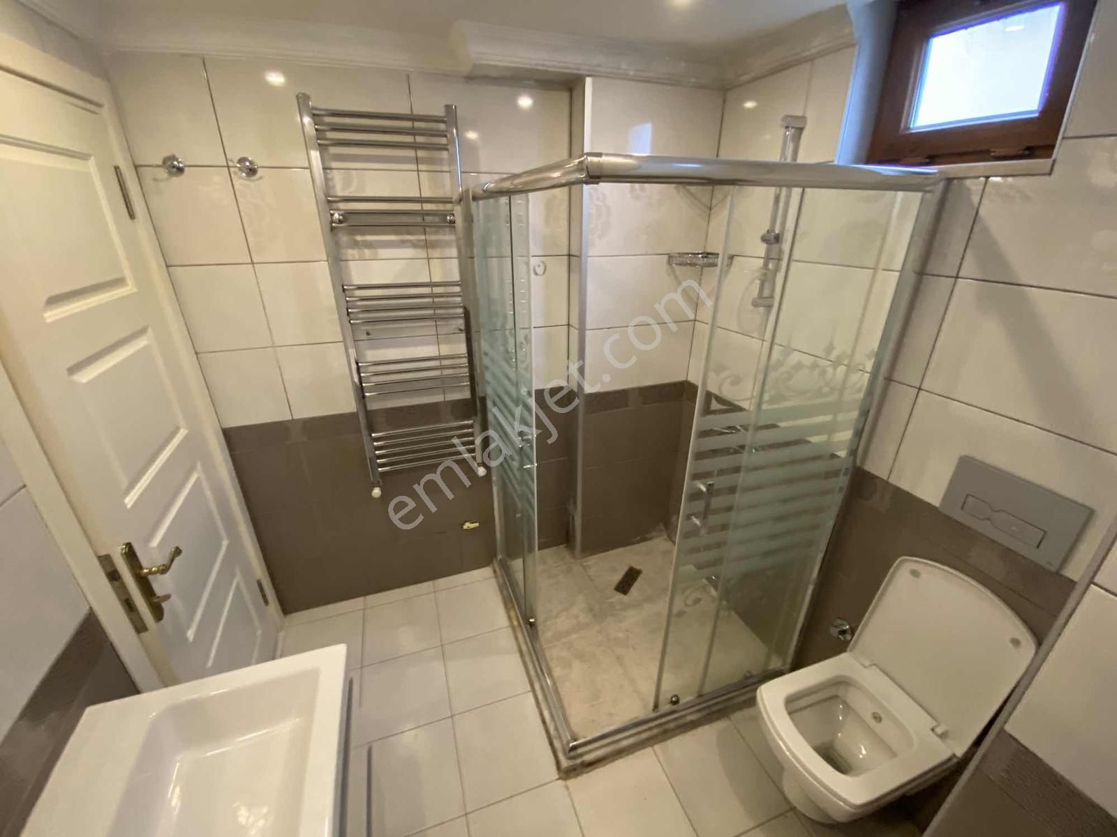 Adapazarı Kuzey Terminal Yanında 132 M2 Geniş 2+1 Lüks Daire - Görsel 20