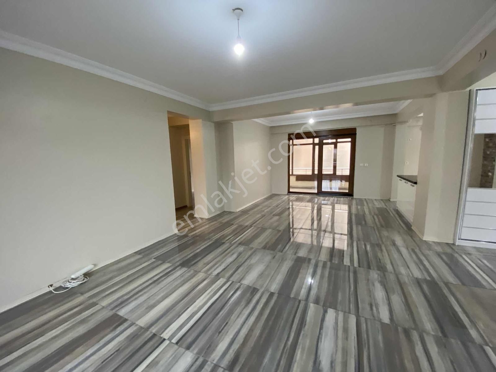 Adapazarı Kuzey Terminal Yanında 132 M2 Geniş 2+1 Lüks Daire - Görsel 14