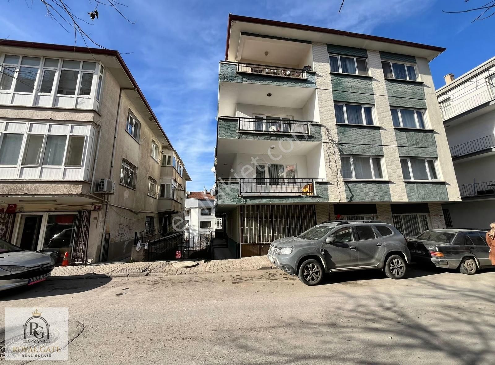 Demirlibahçe Mah. Kot 2 De Satılık Daire