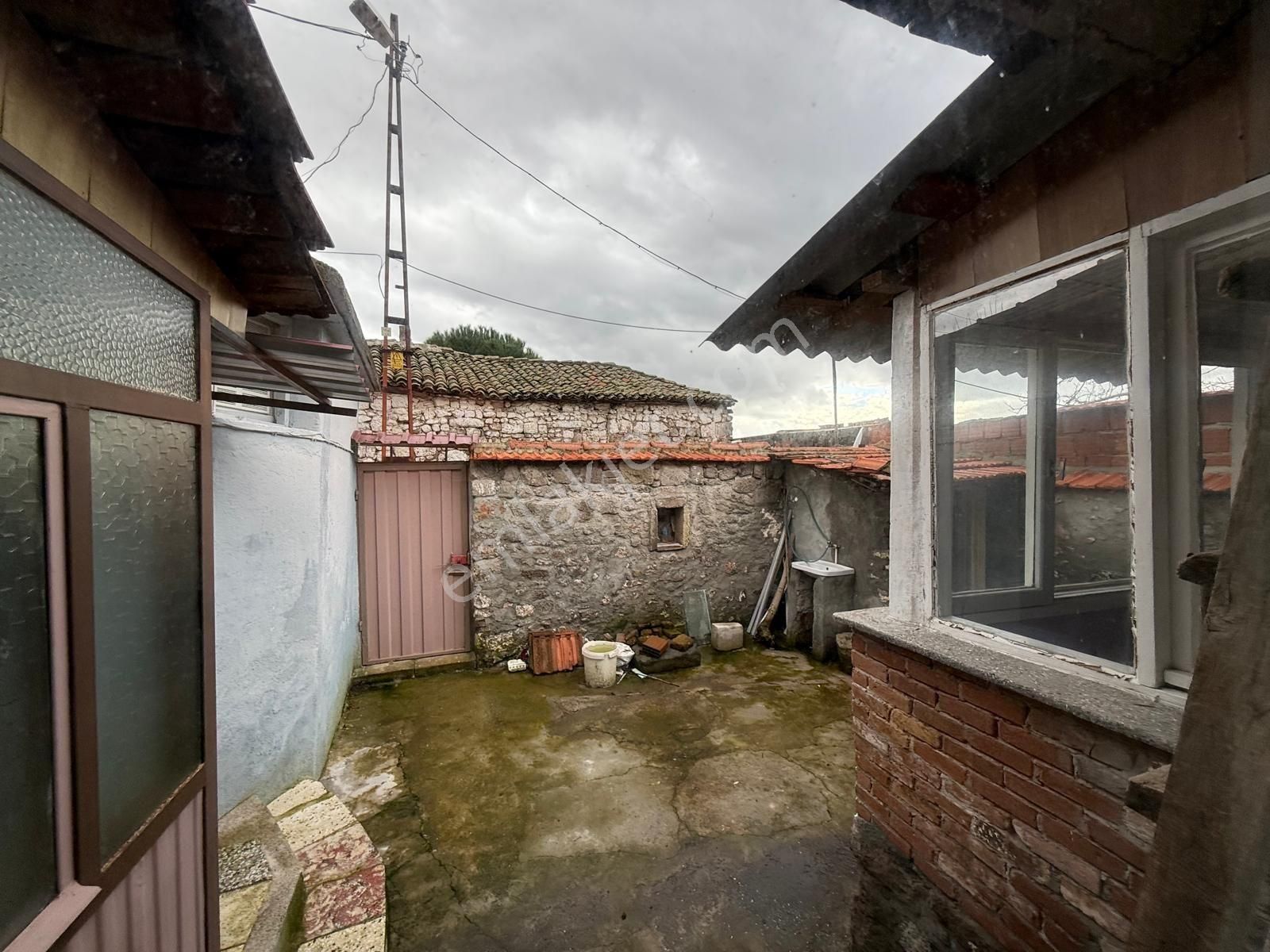 *fırsat* Bergama Ulucami Mah Ful Tadilatlı Satılık Müstakil Ev - Görsel 12