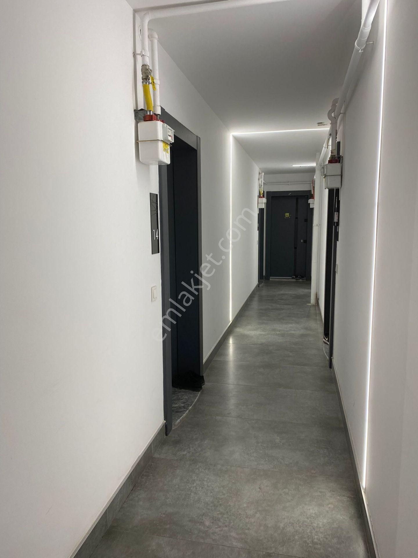 Bornova Erzene Mah.kiralık Full Eşyalı 1+1 Daire - Görsel 12