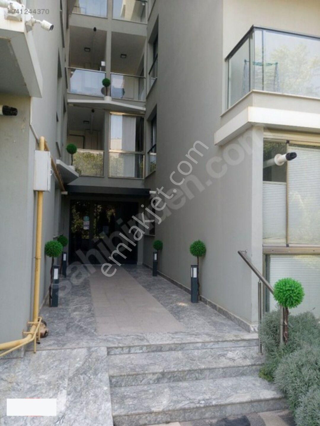 Bornova Erzene Mah.kiralık Full Eşyalı 1+1 Daire - Görsel 17