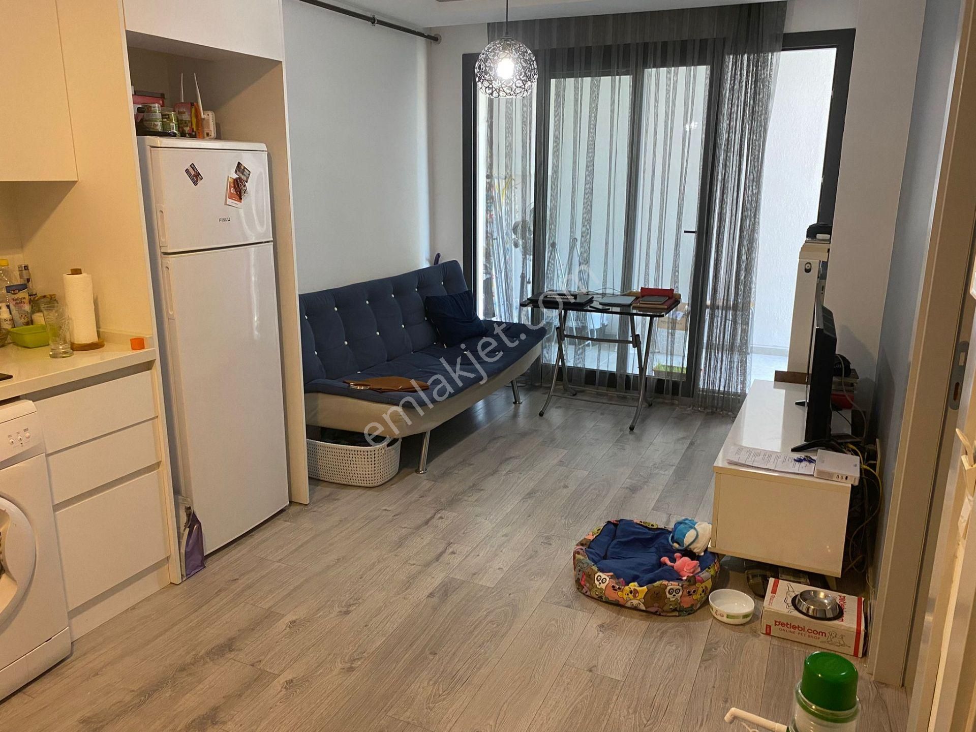 Bornova Erzene Mah.kiralık Full Eşyalı 1+1 Daire - Görsel 5