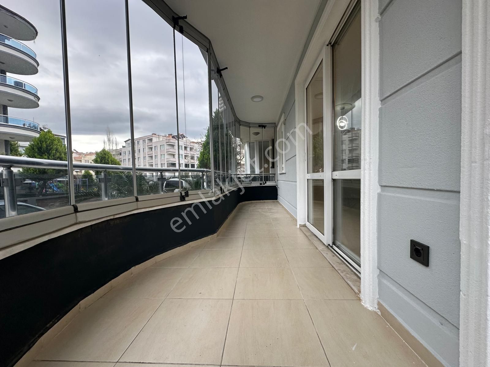 ꧁ay Emlaktan꧂akçay'da Kombili Denize 400 Mt Müstakil Tadında Köşe Ön Cephe Satılık 2+1 Yeni Daire - Görsel 9