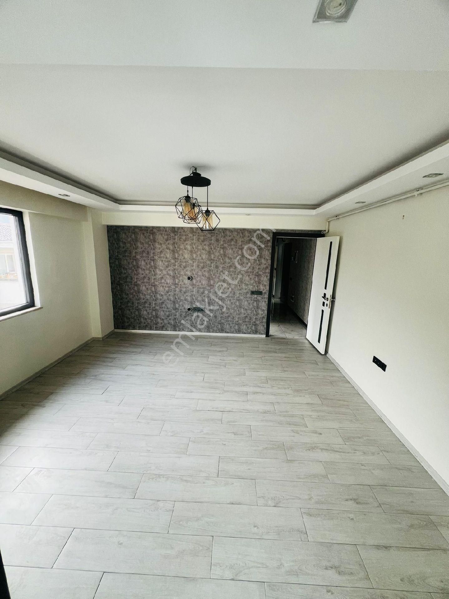 Şemikler Mahallesinde Satılık Daire