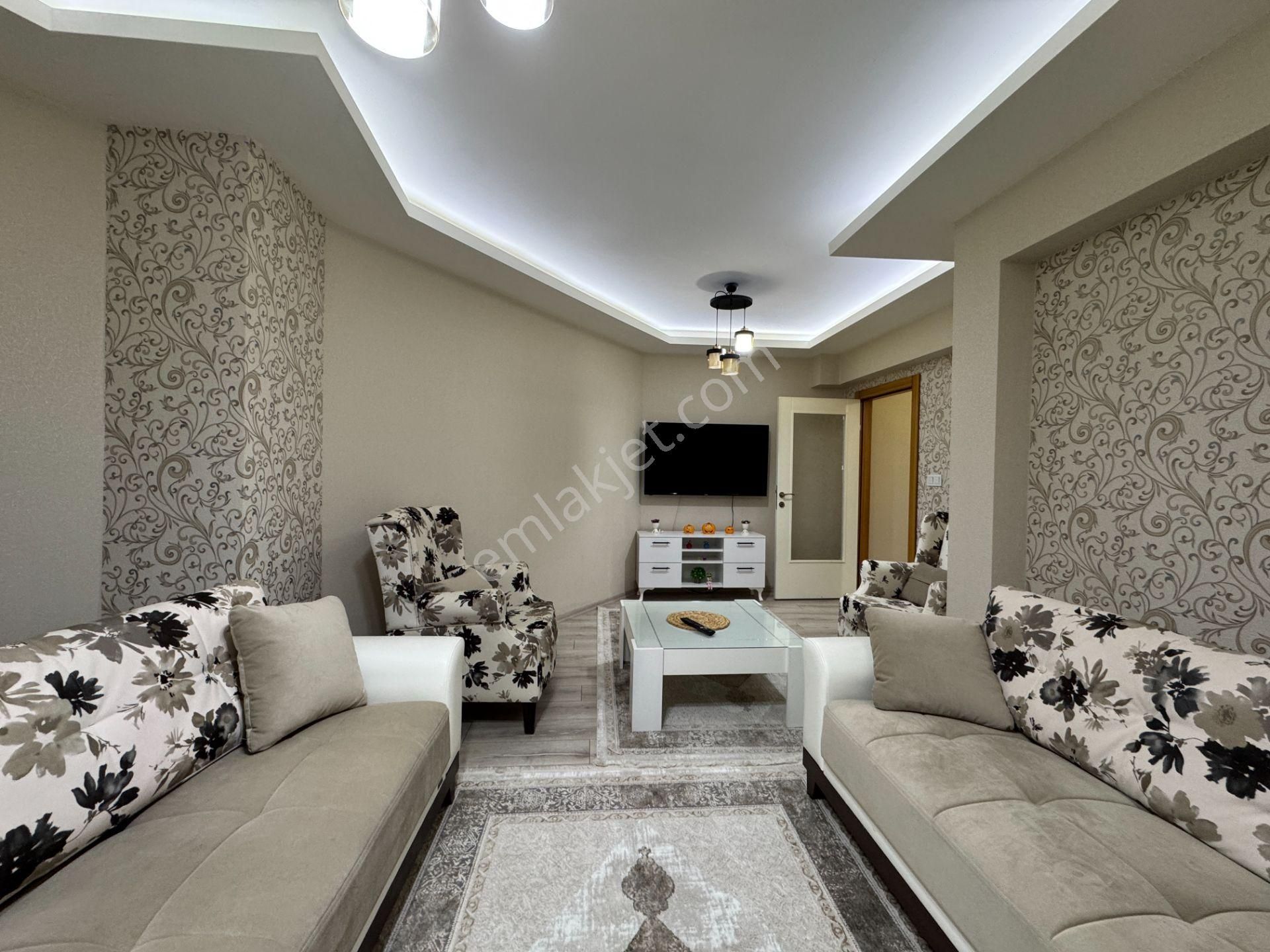 Pursaklar Mehmet Zengin Emlak'tan Asansörlü, Kapalı Otoparklı, Ebeveyn Banyolu, Masrafsız 2+1 - Görsel 3