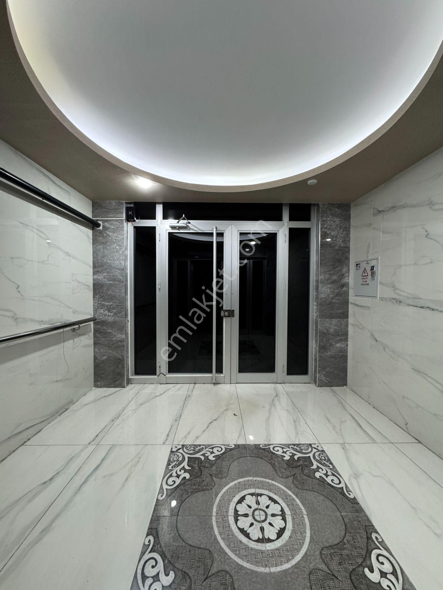 Pursaklar Mehmet Zengin Emlak'tan Asansörlü, Kapalı Otoparklı, Ebeveyn Banyolu, Masrafsız 2+1 - Görsel 42