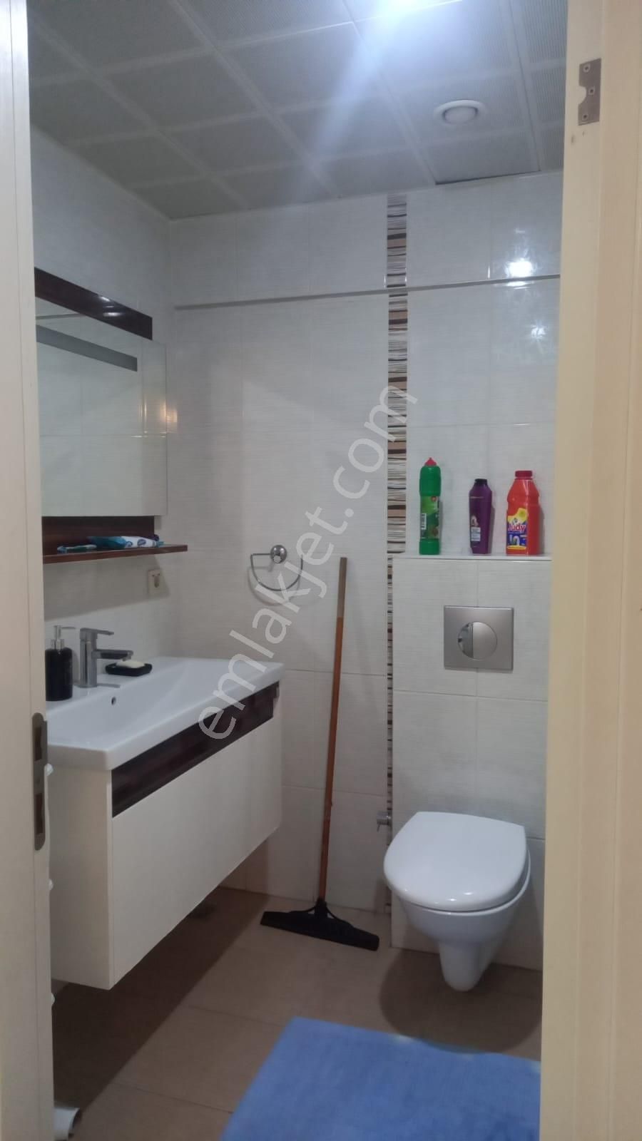 Papatya Residence 2 Metrobüse 5 Dakika Konut Ofise Uygun 1+1 - Görsel 5