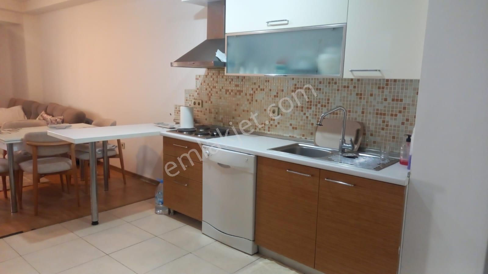Papatya Residence 2 Metrobüse 5 Dakika Konut Ofise Uygun 1+1 - Görsel 13