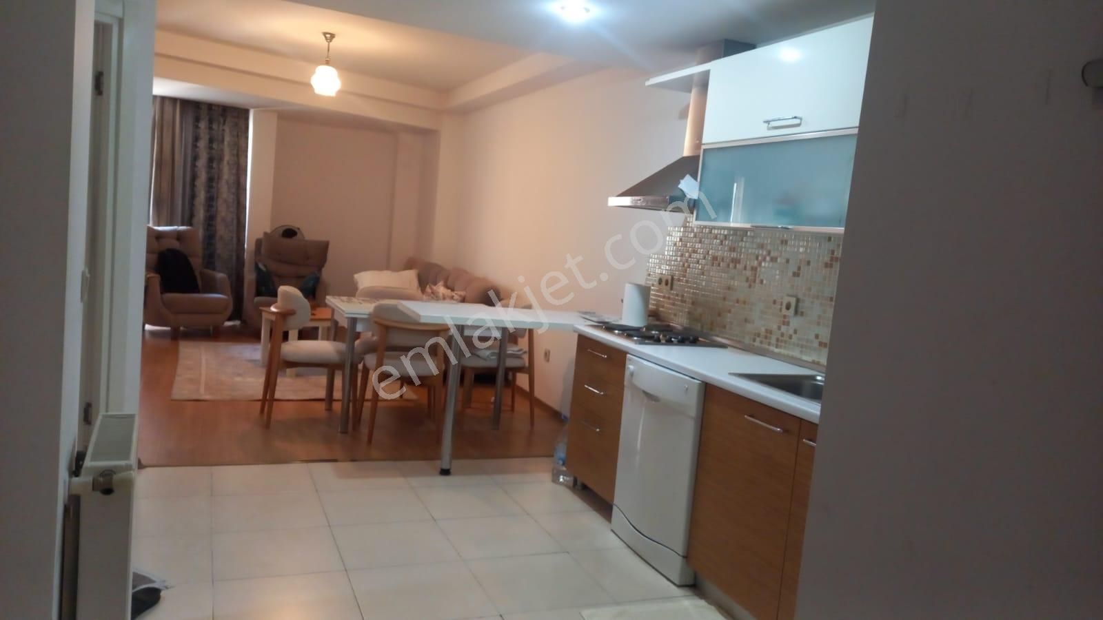 Papatya Residence 2 Metrobüse 5 Dakika Konut Ofise Uygun 1+1 - Görsel 14