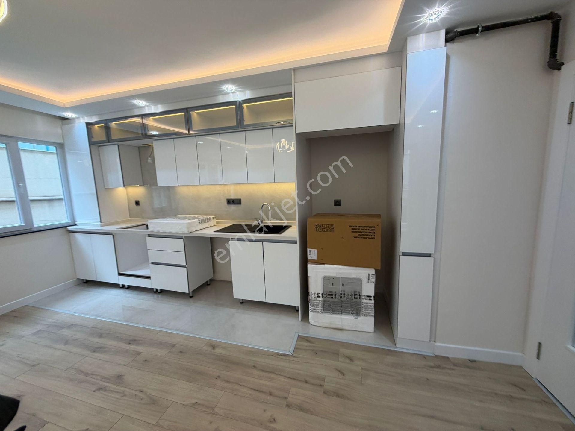 Atanora Vadiden 29 Mayıs Hst Yakını Yüksek Giriş Lüks Yapılı Boş 3+1