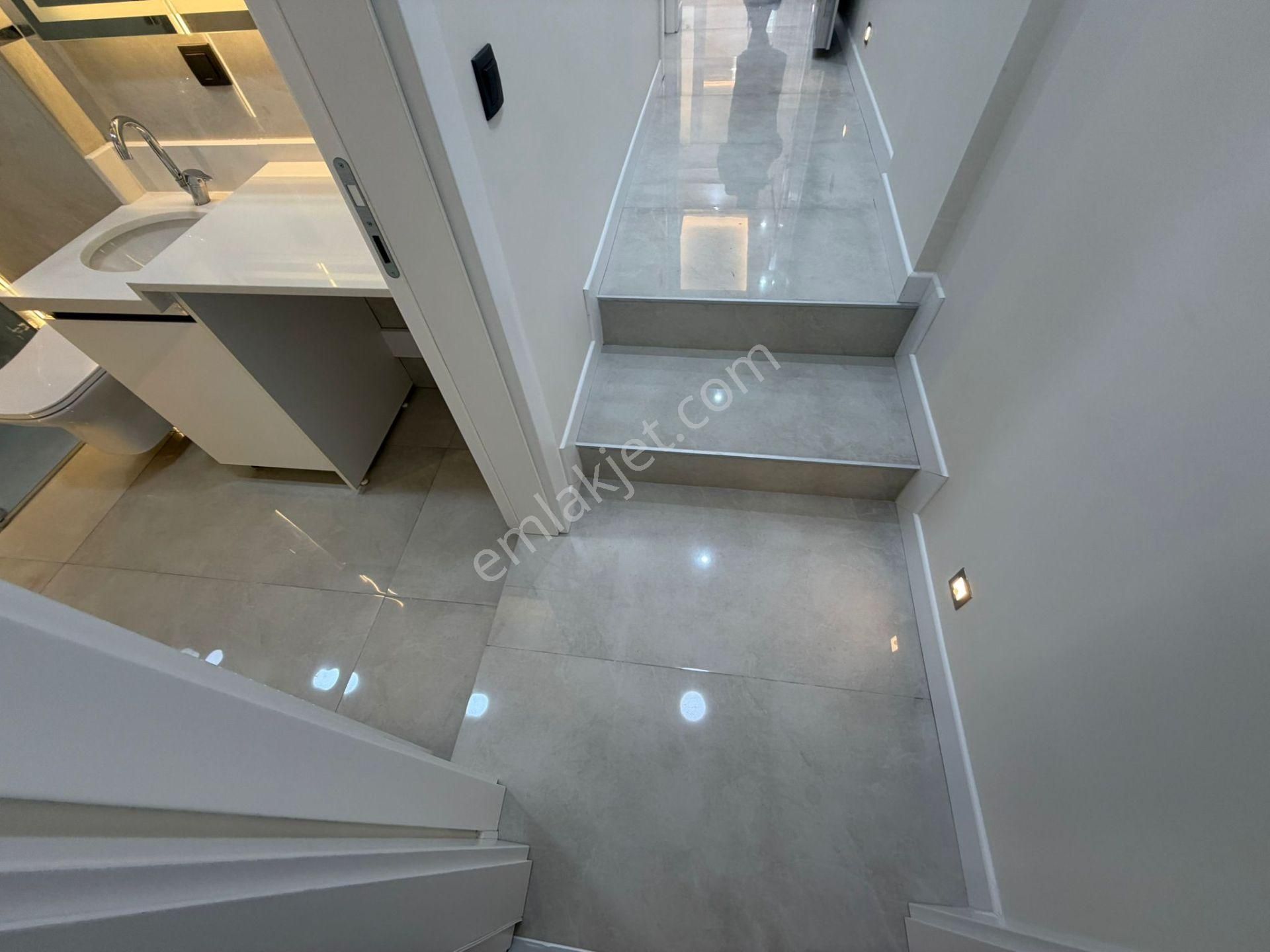 Atanora Vadiden 29 Mayıs Hst Yakını Yüksek Giriş Lüks Yapılı Boş 3+1 - Görsel 32