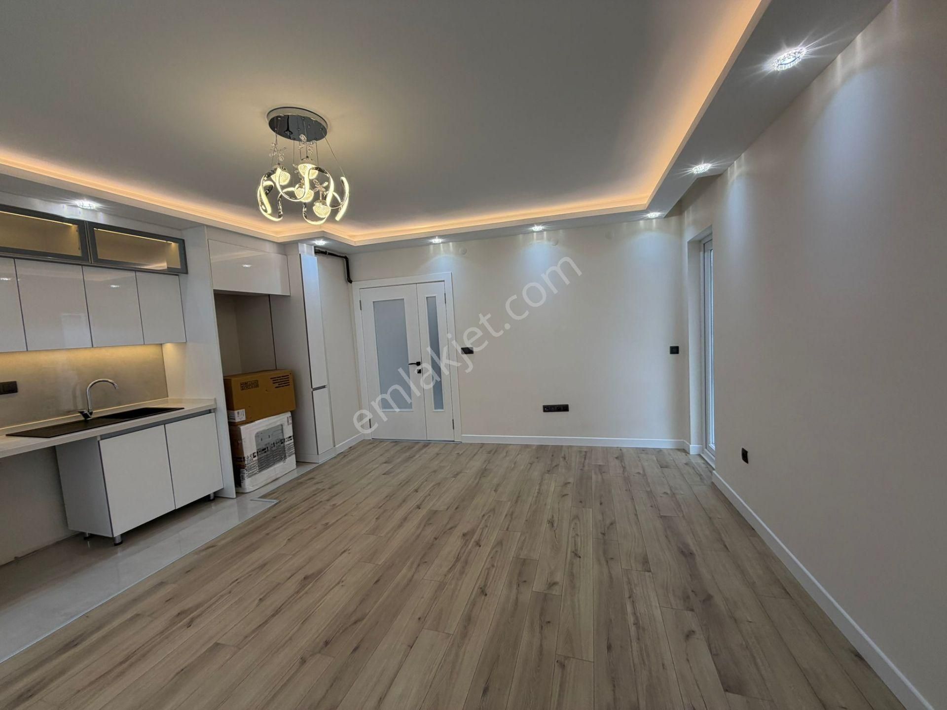 Atanora Vadiden 29 Mayıs Hst Yakını Yüksek Giriş Lüks Yapılı Boş 3+1 - Görsel 9