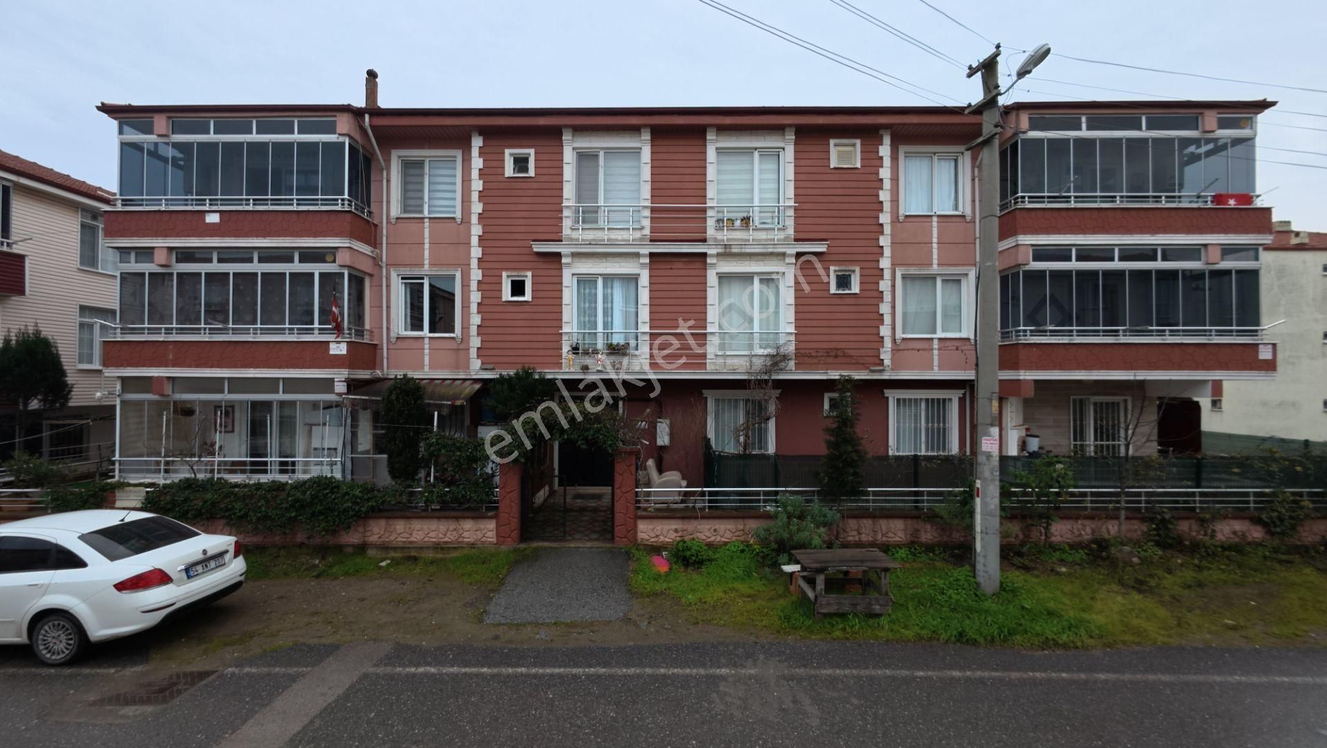 Sakarya Karasuda Satılık 2+1 Geniş Ve Kullanışlı Daire - Görsel 2