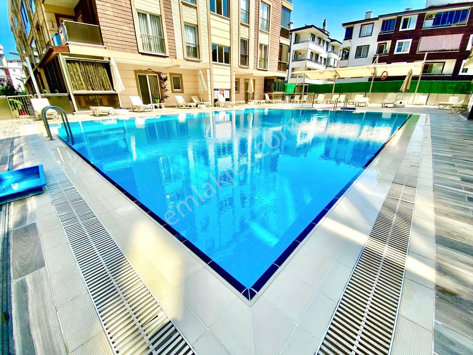 🏡 Referans'tan Altınkum'da Site İçerisinde Ön Cephe Havuzlu 1+1 Dair - Görsel 27