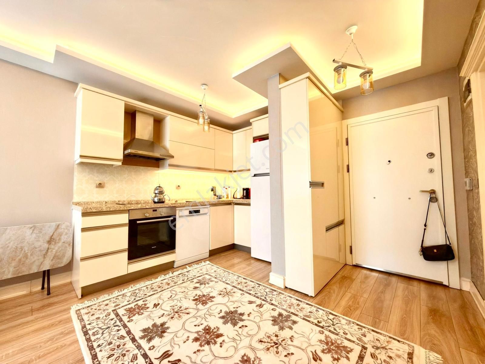 🏡 Referans'tan Altınkum'da Site İçerisinde Ön Cephe Havuzlu 1+1 Dair - Görsel 34