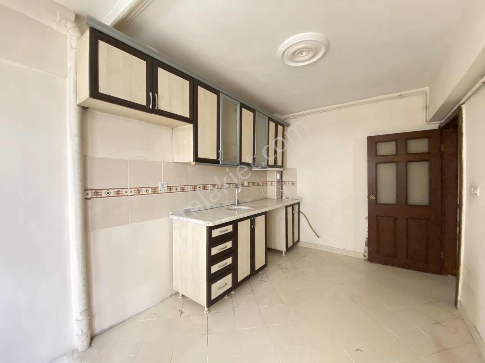 Etimesgut Piyade Mah. Yüksek Giriş Ön Cephe 3+1 Daire - Görsel 3