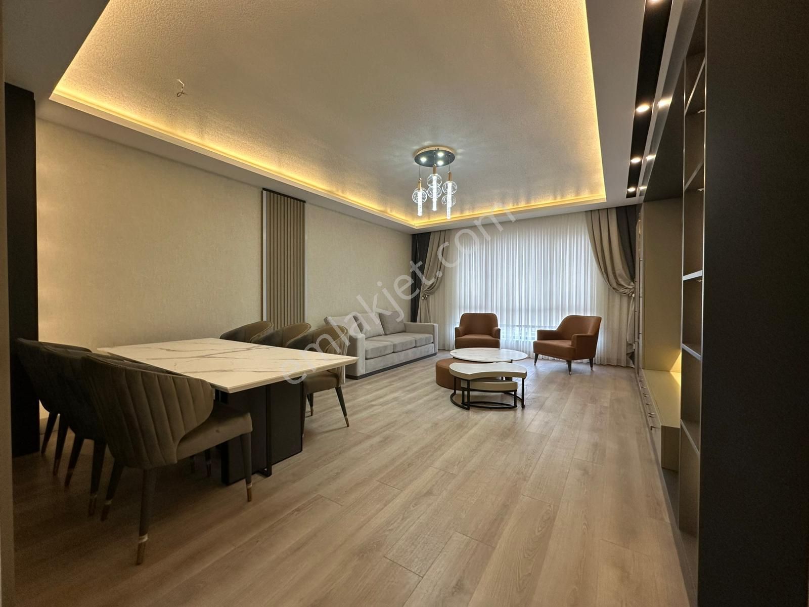 Pursaklar Mehmet Zengin Emlak'tan Kapalı Otoparklı Sitede 9. Kat 4+1 Ultra Lüks Hastane Yakını - Görsel 8