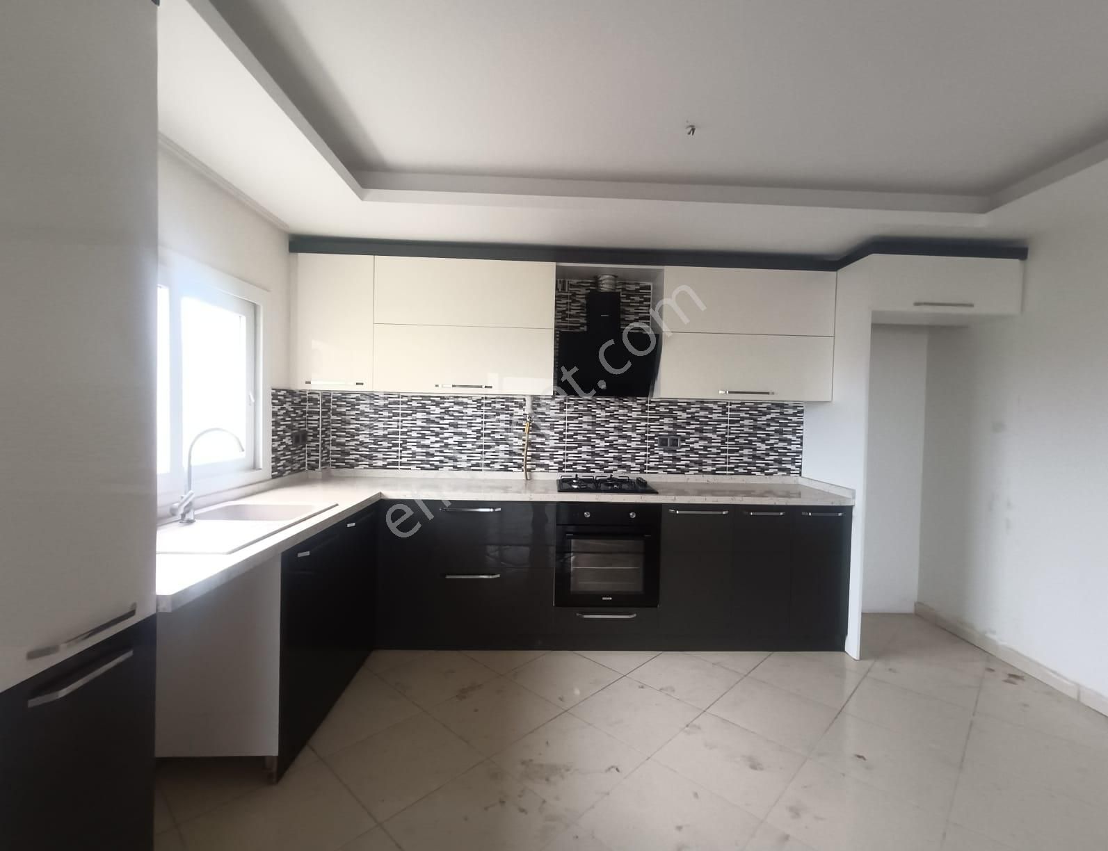 Değirmendere'de Deniz Manzaralı Havuzlu Satılık 3+1 Daire - Görsel 19