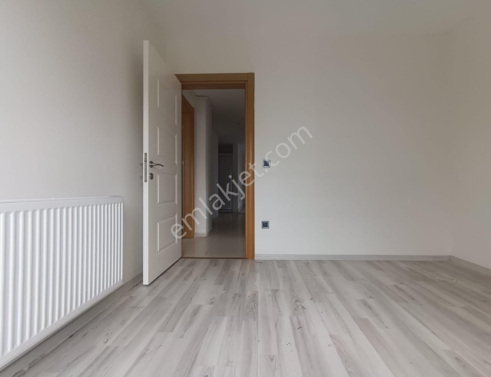 Değirmendere'de Deniz Manzaralı Havuzlu Satılık 3+1 Daire - Görsel 21