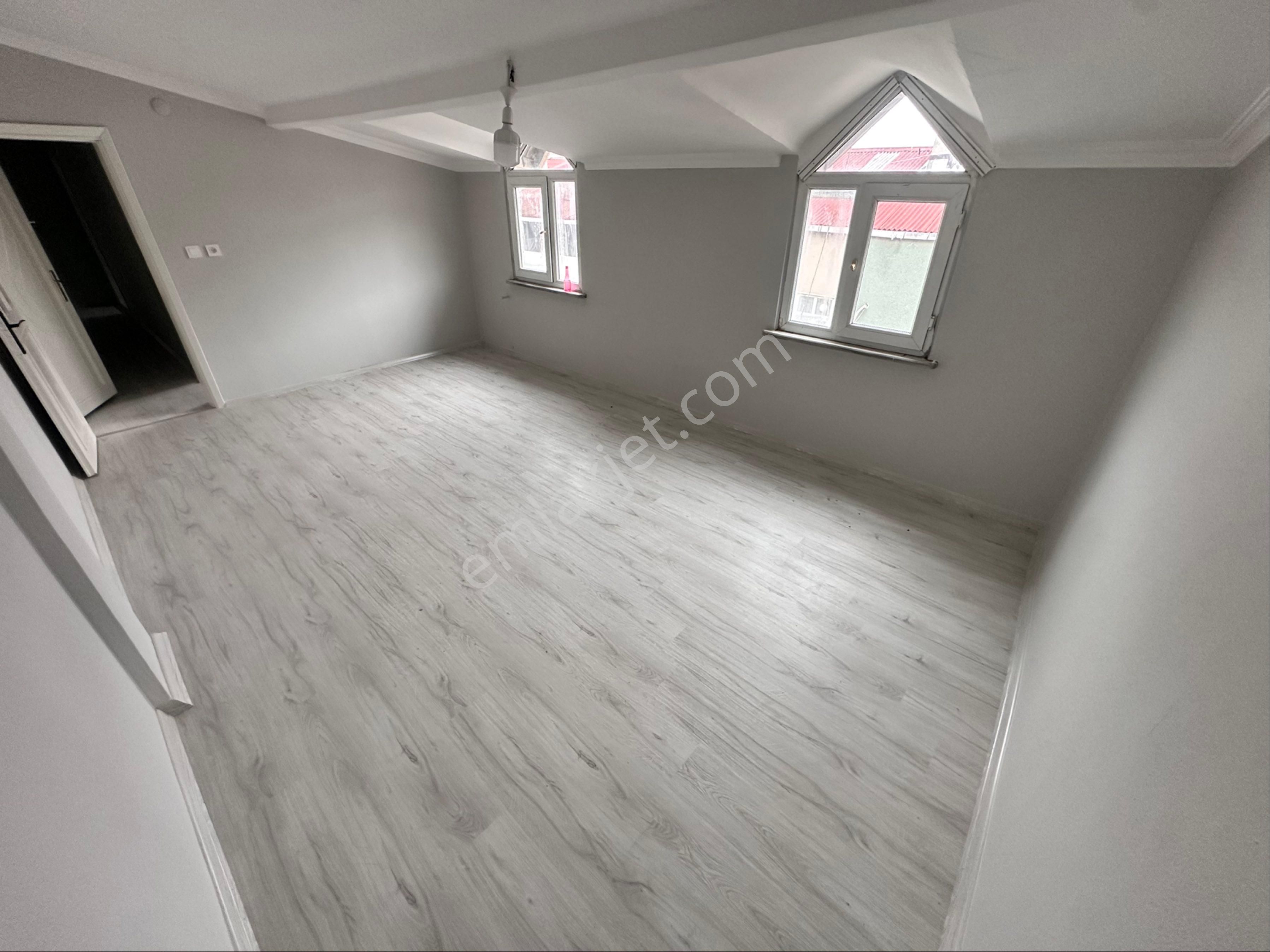 Pusula İnşaattan Sultançiftliği Mah. 2+1 95m2 Çatı Katı - Görsel 6