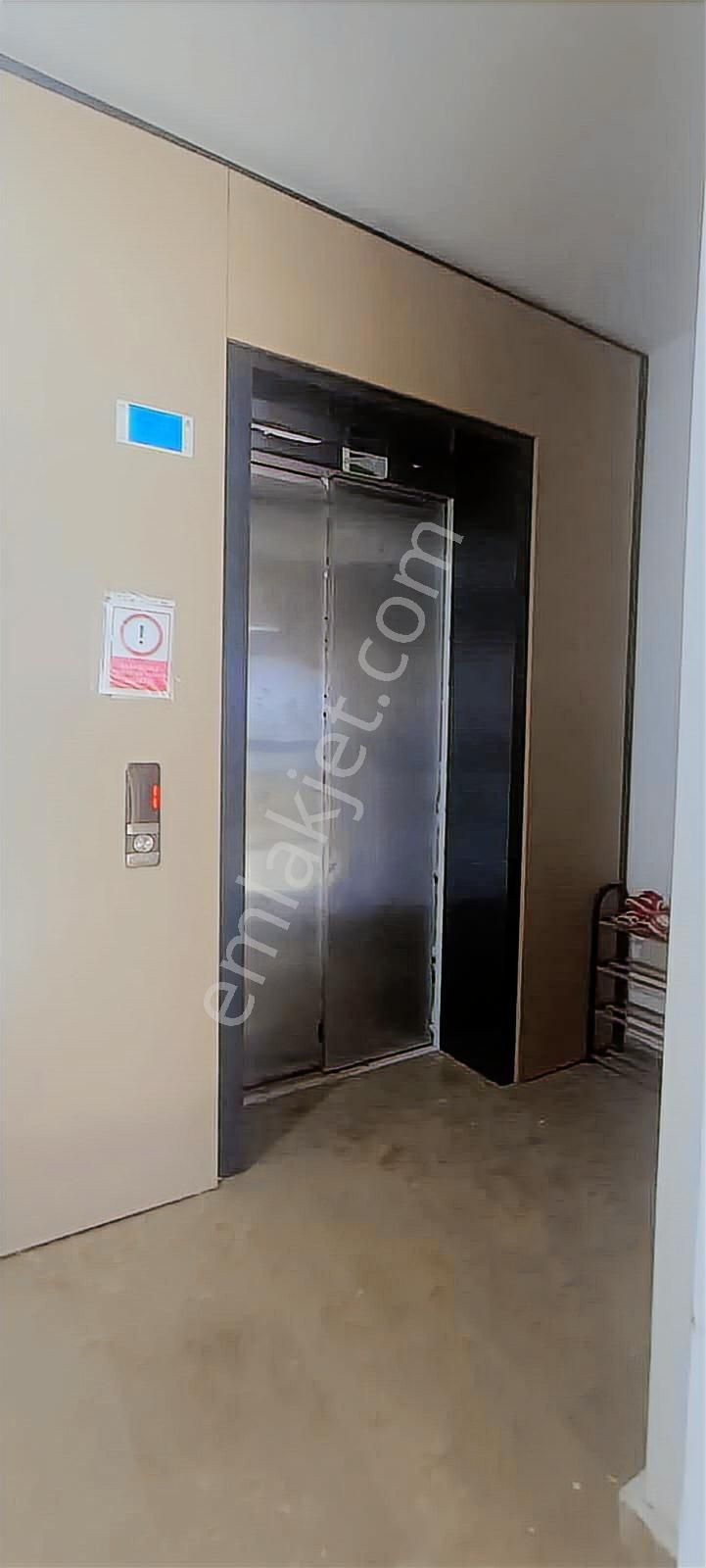 Vural Baylan Bulvar Yakını Ara Katta 135 M'2 4+1 Yeni Bina - Görsel 34