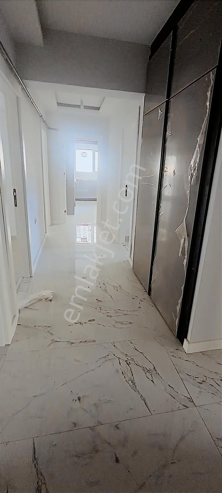 Vural Baylan Bulvar Yakını Ara Katta 135 M'2 4+1 Yeni Bina - Görsel 10