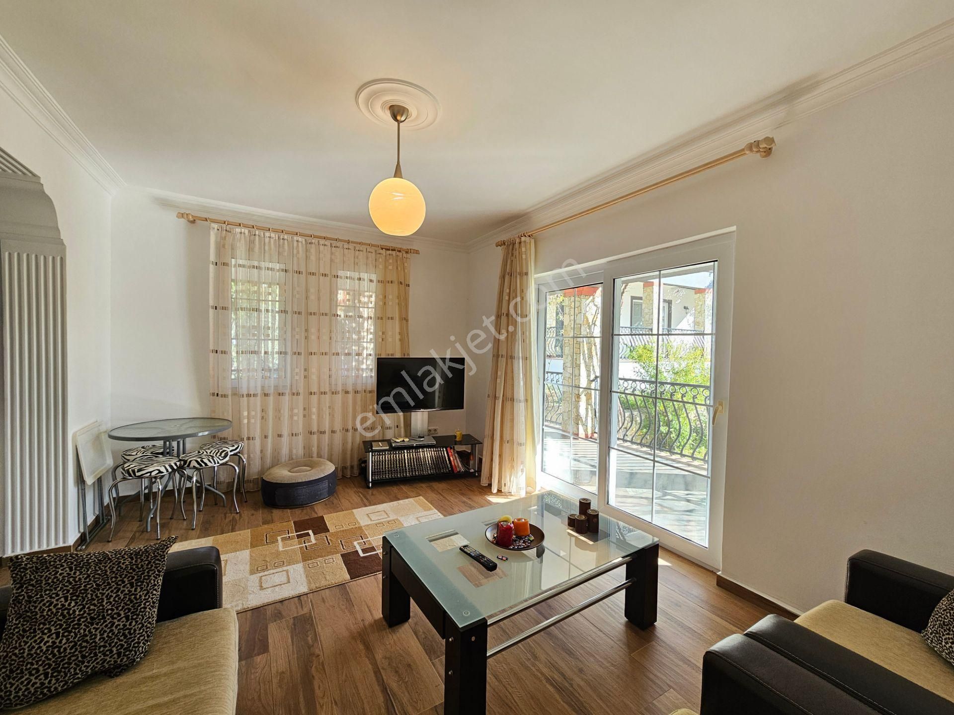 Goldhouse Dan Satılık Doğa İçerisinde 5+1 Villa - Görsel 16