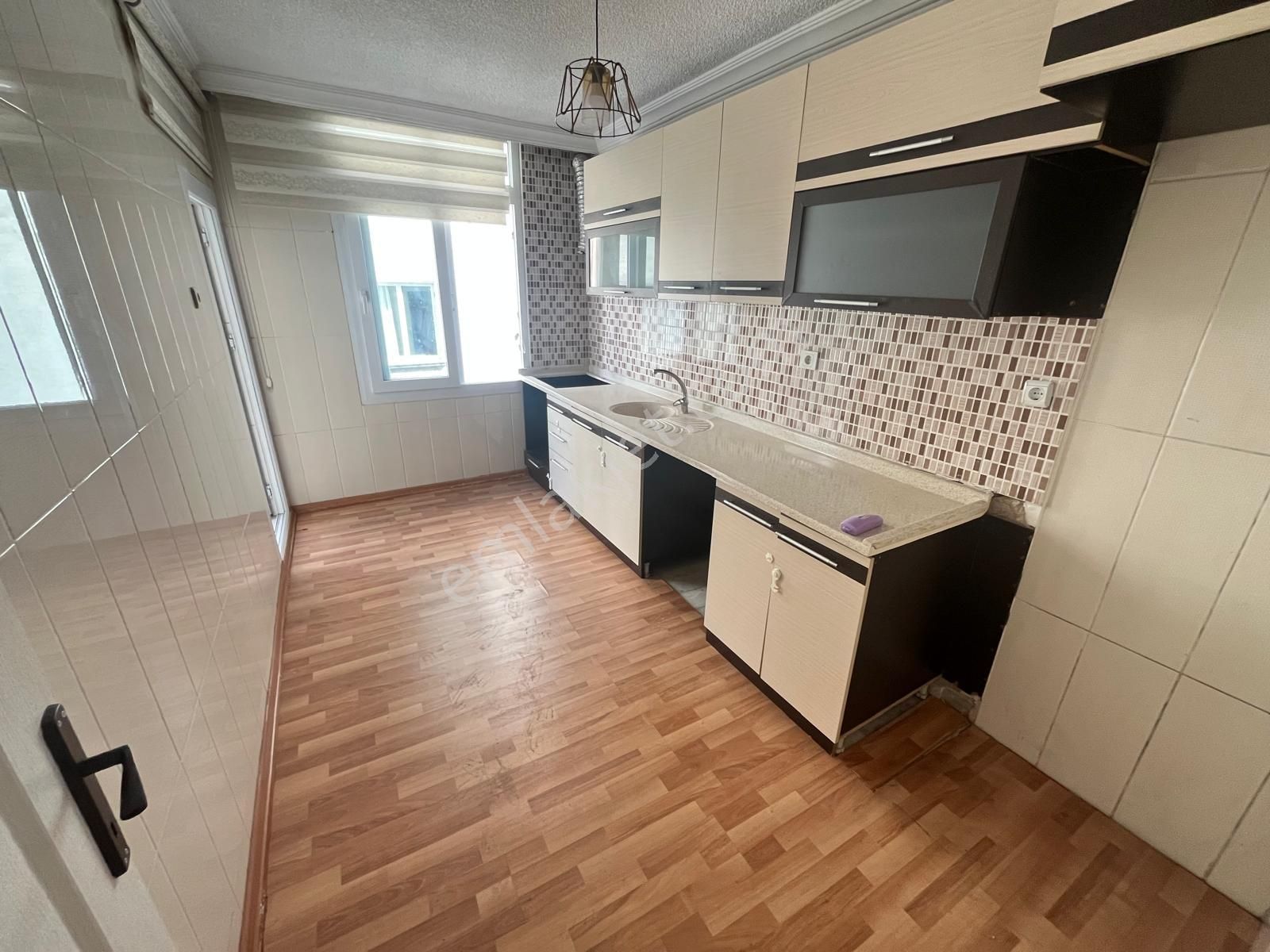 Prestij'den Barış'ta Cadde Üzeri Asansörlü Geniş 3+1 Daire - Görsel 4