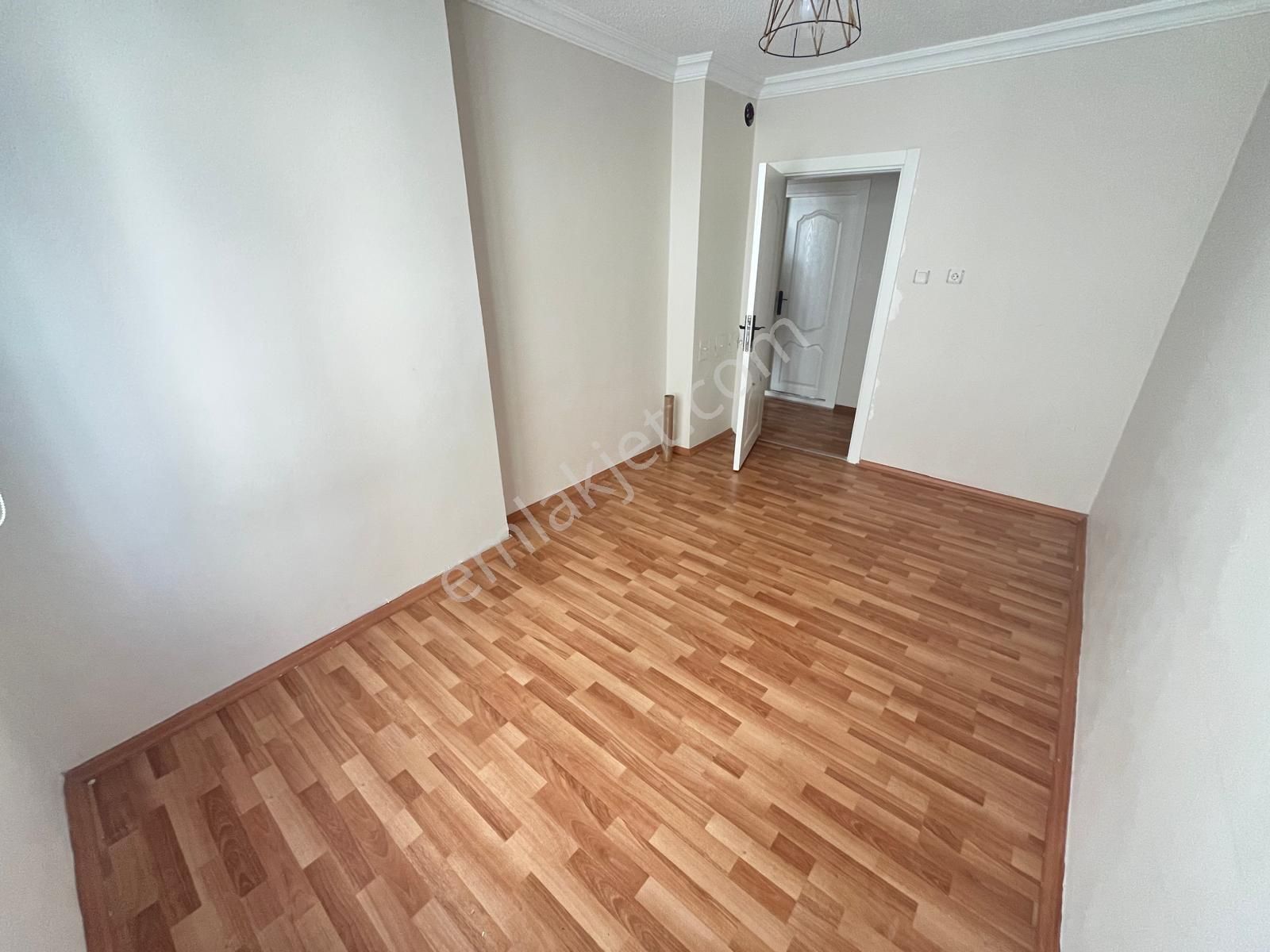 Prestij'den Barış'ta Cadde Üzeri Asansörlü Geniş 3+1 Daire - Görsel 13