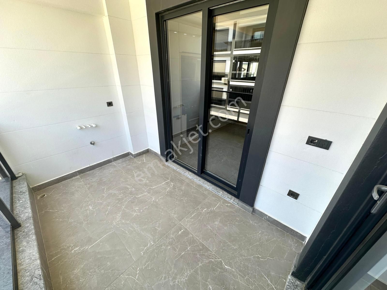 🏡 Referans'tan Altınkum'da Ayrı Mutfak Moders Tasarımlı 3+1 Daire - Görsel 23