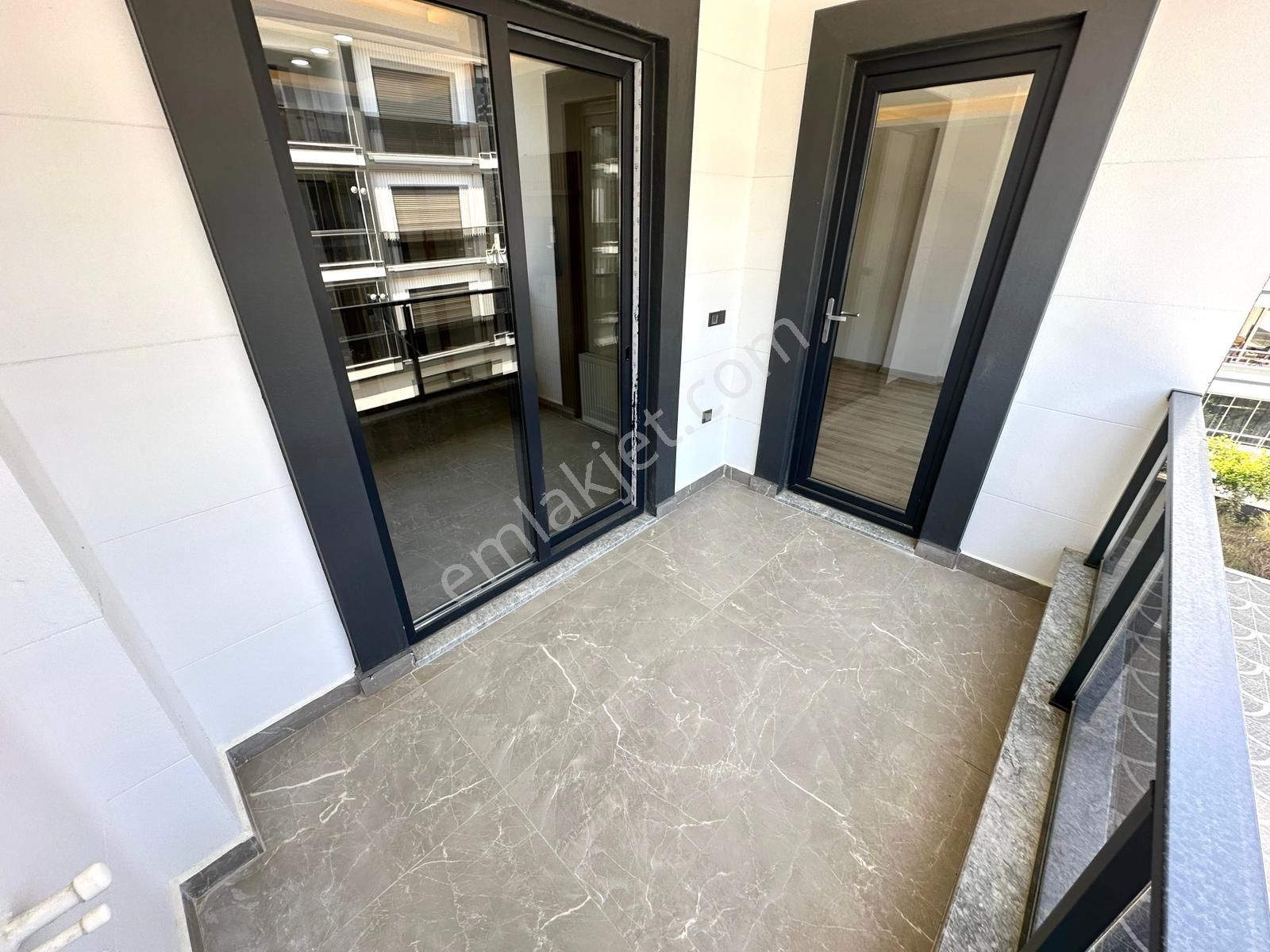 🏡 Referans'tan Altınkum'da Ayrı Mutfak Moders Tasarımlı 3+1 Daire - Görsel 24