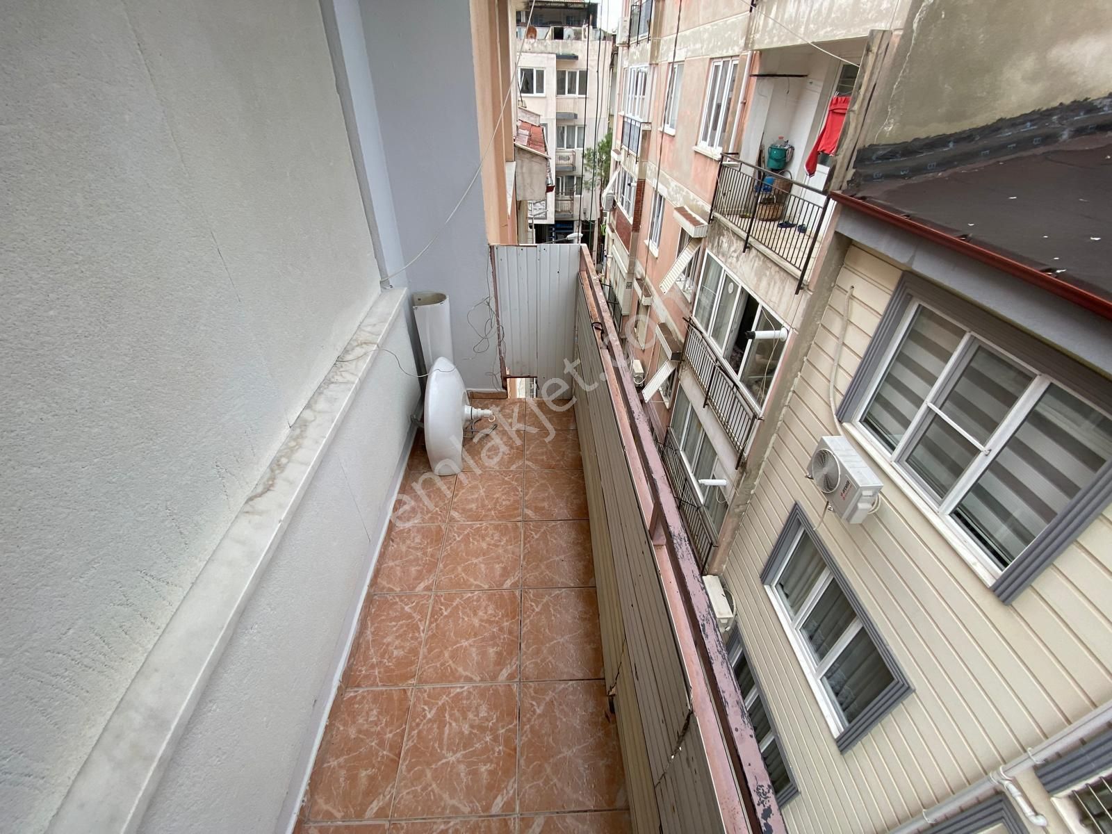 Balıkesir Edremit Gaziilyas Ta 3+1 Daire Satılık - Görsel 6