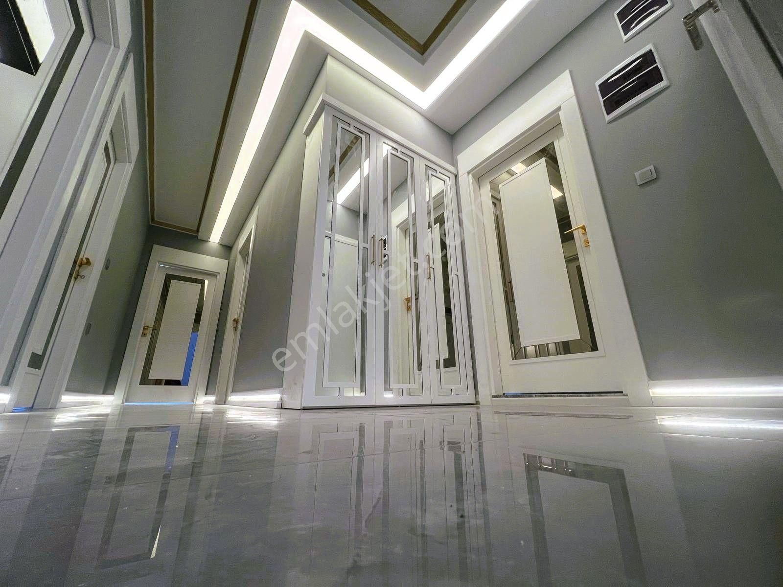 ꧁ Ay Emlak'tan꧂akçay Merkezde Kazdağı Manzaralı Ayrı Mutfak Ön Cephe Satılık 3+1 Geniş Lüks Daire - Görsel 7