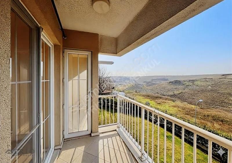 Bahçeşehir Estonşehir 3.mahalle'de Kiralık 1+1 Balkonlu Daire - Görsel 16