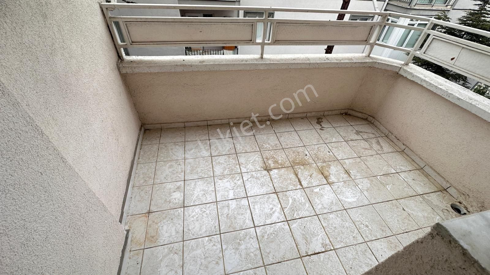Fsn Den Osmanlı Da Bakımlı Sitede Arakat Yapılı 3+1 Kiralık - Görsel 27