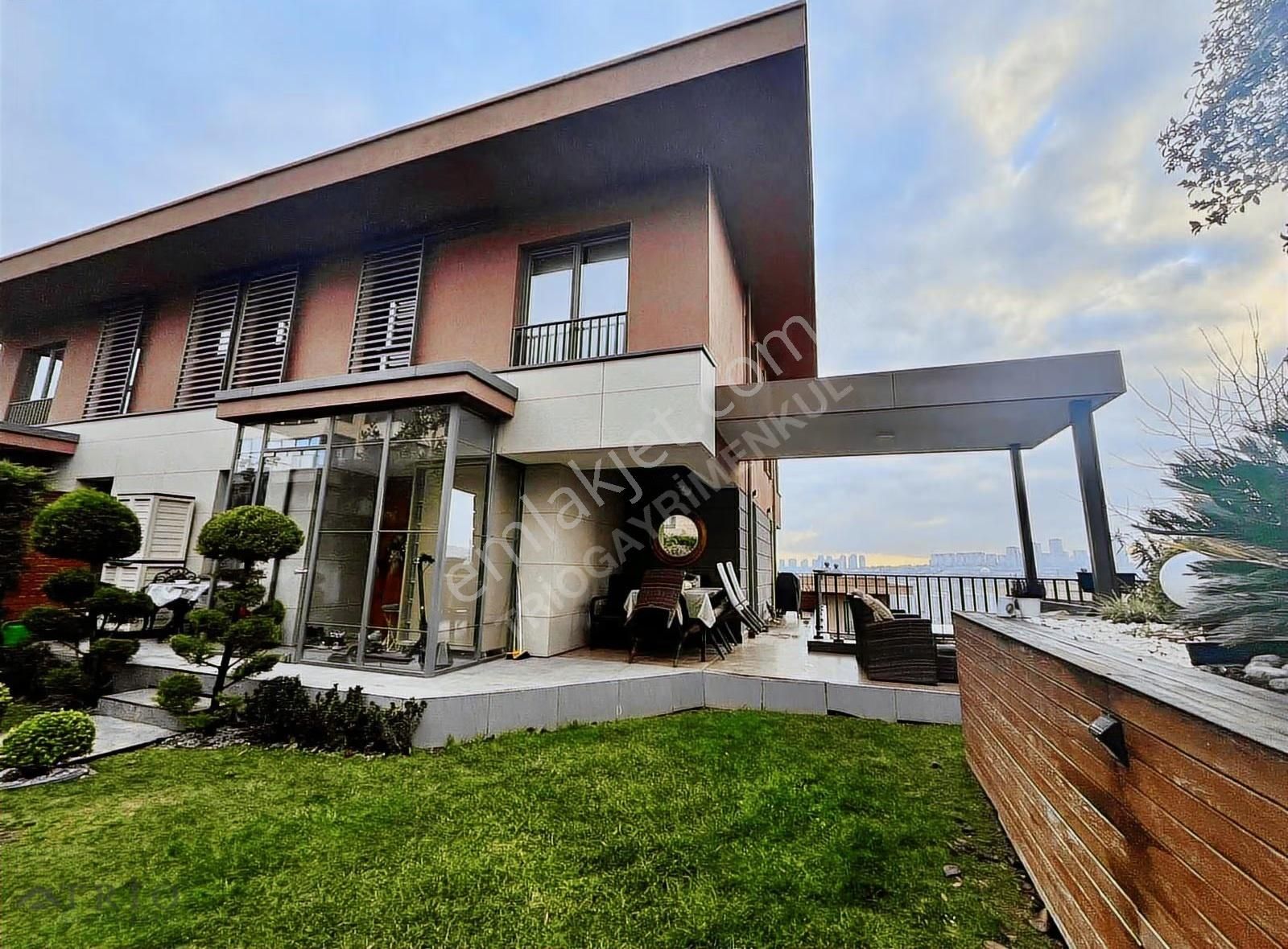 Bahçeşehir Estonşehir Koru 1.etap Sky Dubleks 4+1 Satılık Villa